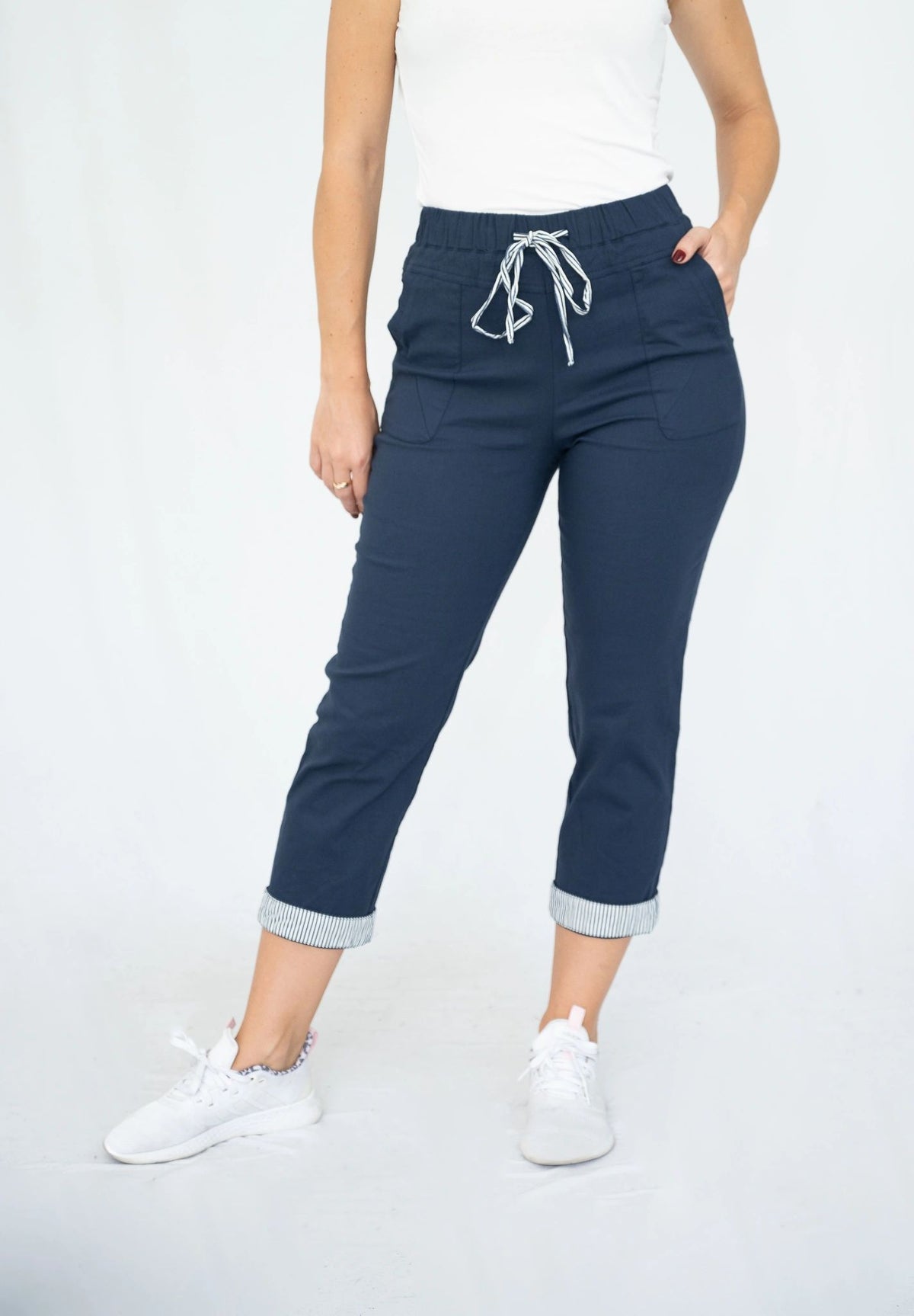 Navy Striped Hem Detailed Pant