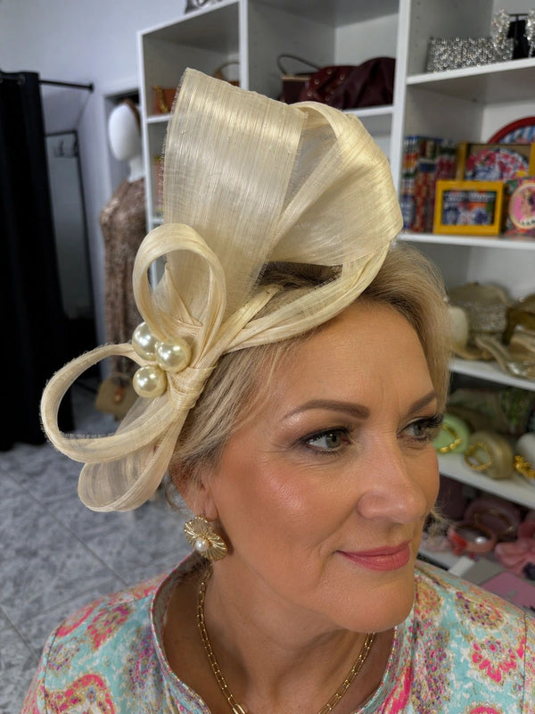 Cream Bow Pearl on Rattan Headband