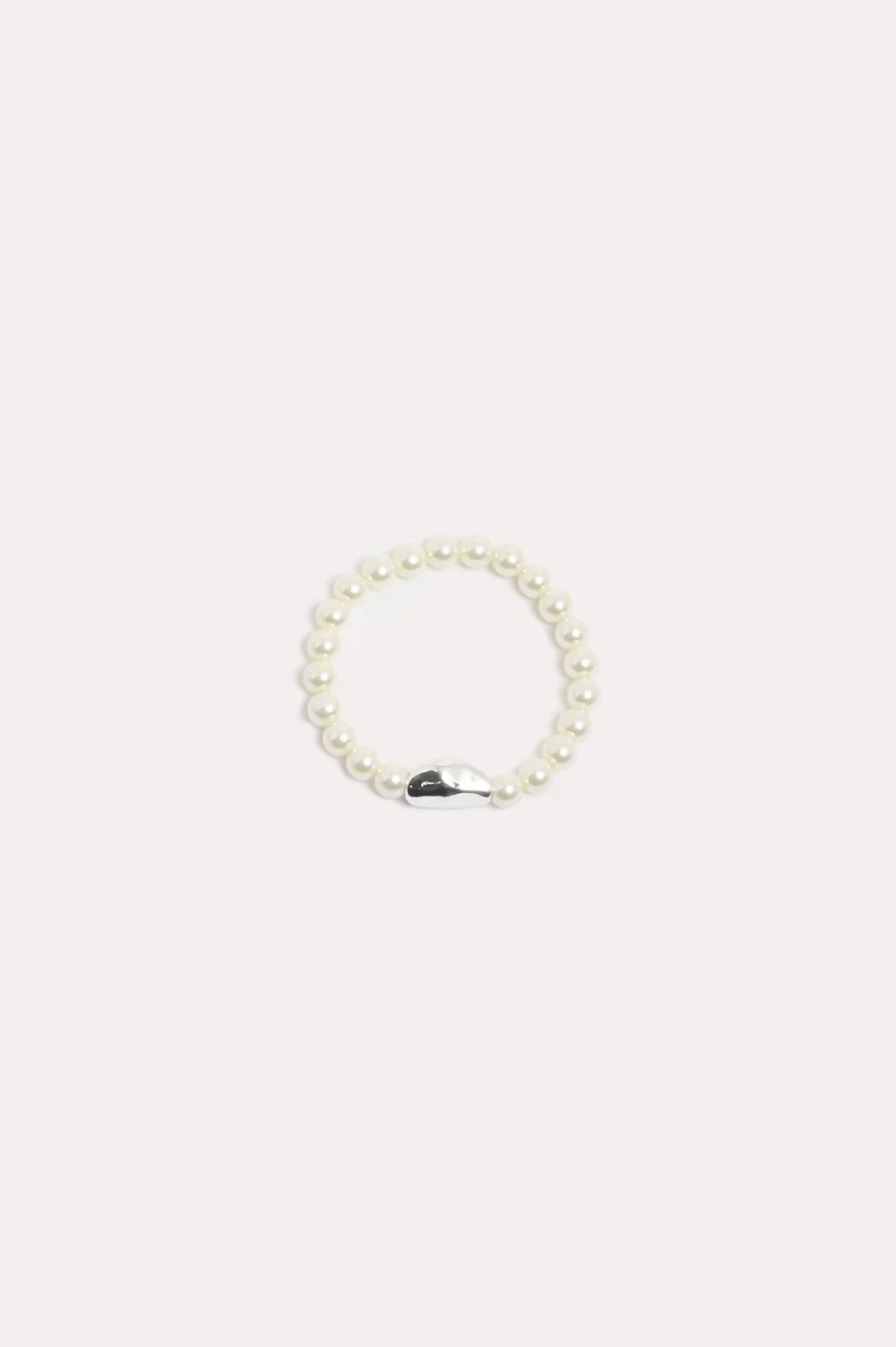 Adorne Glass Pearl Pod Stretch Bracelet Asst Colours Main image