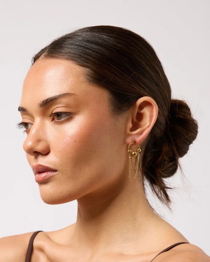 Milla Hart Luma Drop Earrings Gold