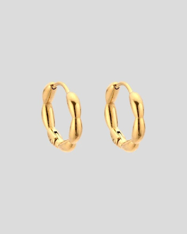 Milla Hart Lova Huggie Earrings