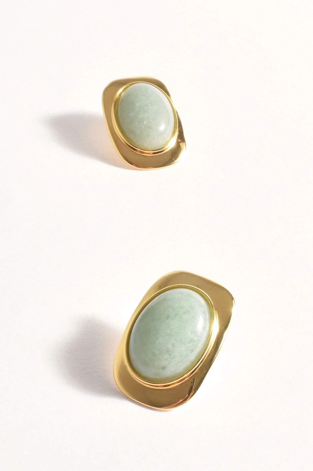 Adorne Stone Set Metal Stud Earring