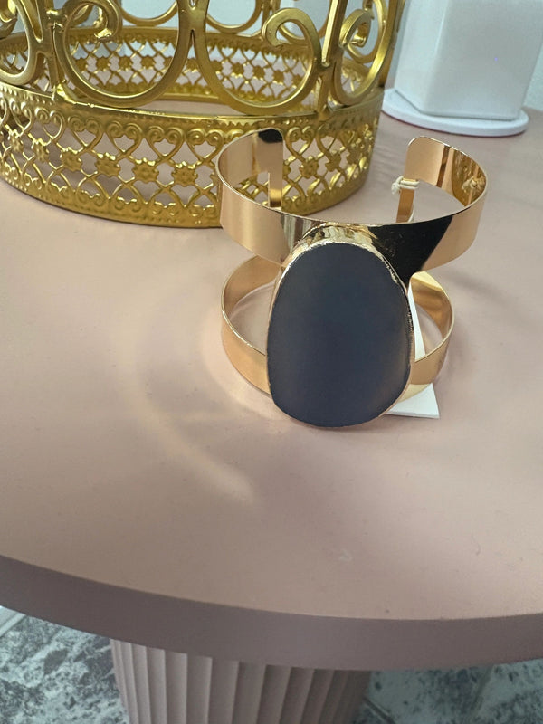 Statement Agate Cuff
