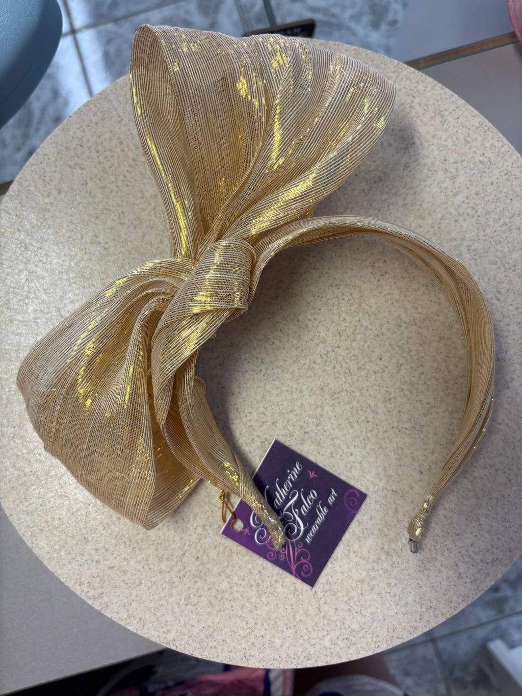 Gold Silk Abica Bow