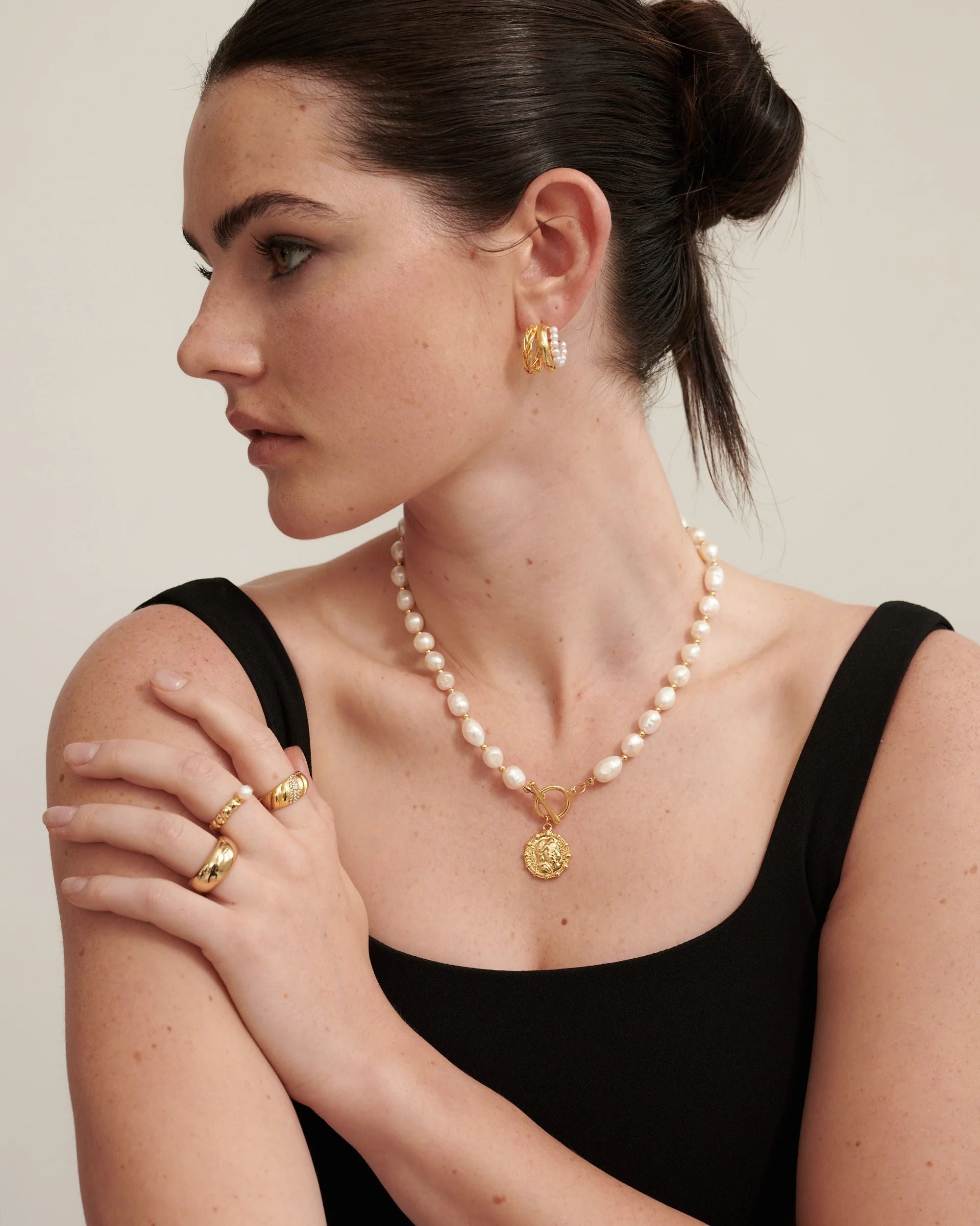 Trio Pearl Layered 18K Gold Earrings Secondary image