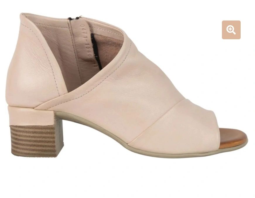 Barclay Heels Asst Colours