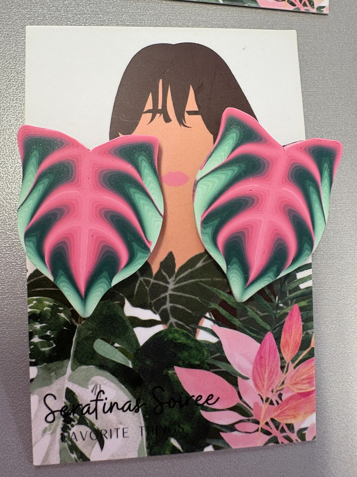 Serafinas Soirée Favourite Things Pink,Green and White Leaf Medium Stud
