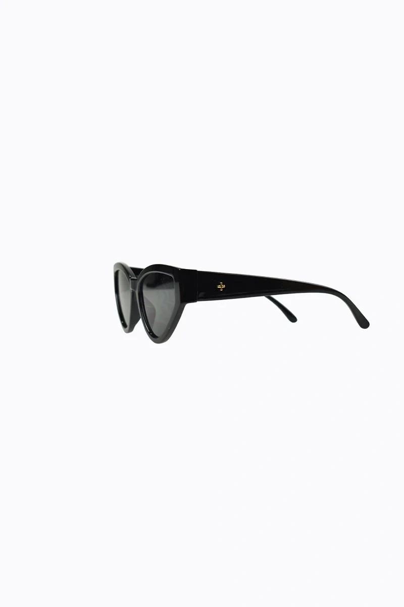Lacey Sunglasses Asst Colours