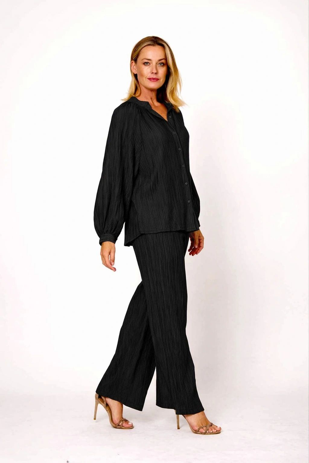 Black Crinkle Set
