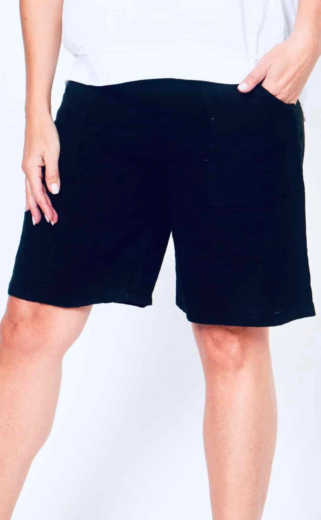 Navy Linen Shorts Secondary image