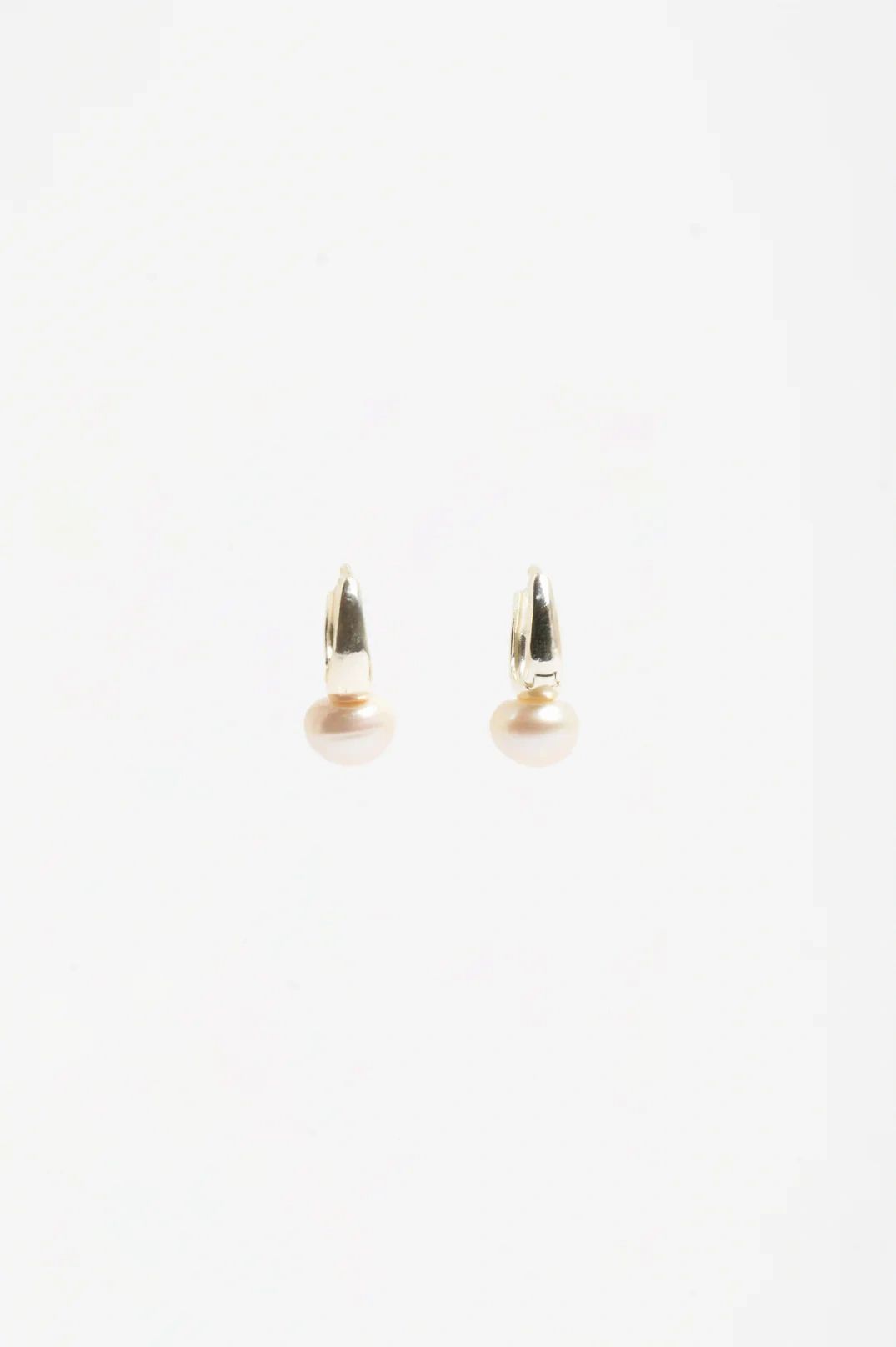 Freshwater Pearl Mini Hoops Asst Colours Main image