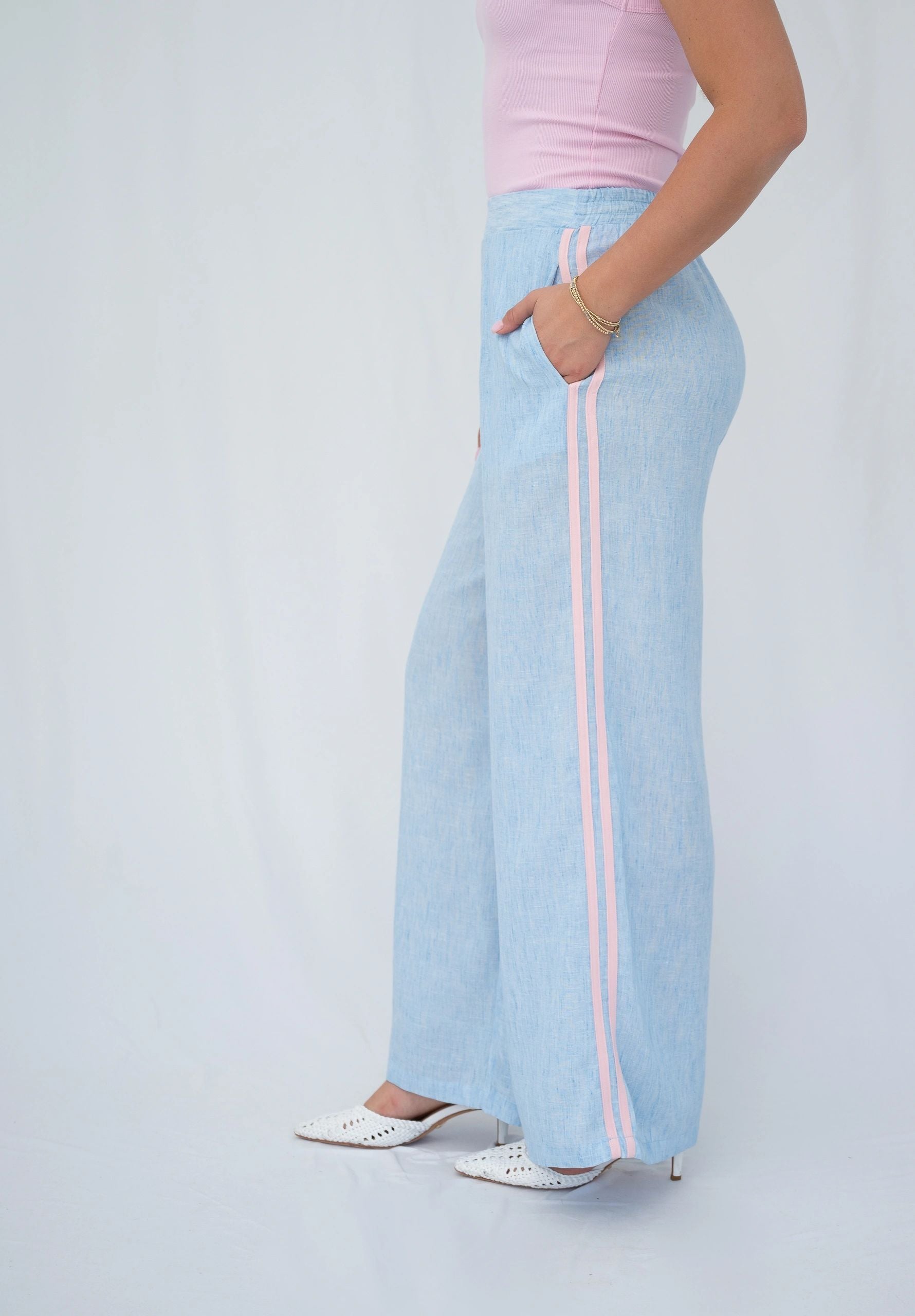 Blue/Pink Stripe Linen Blend Set Secondary image