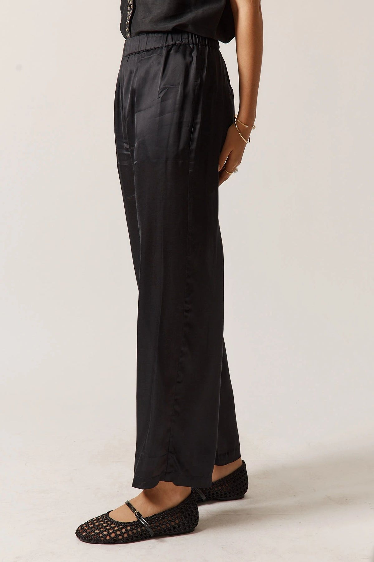 Rubyyaya Black Como Pants Main image